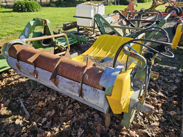 Hustler Chainless 2000 Bale Feeder - Image 2